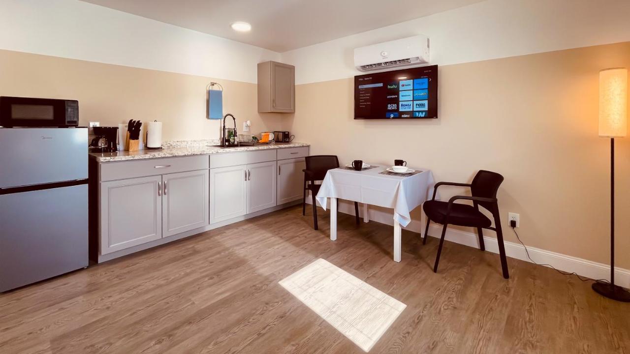 Summerwind Studios Fort Myers Dış mekan fotoğraf